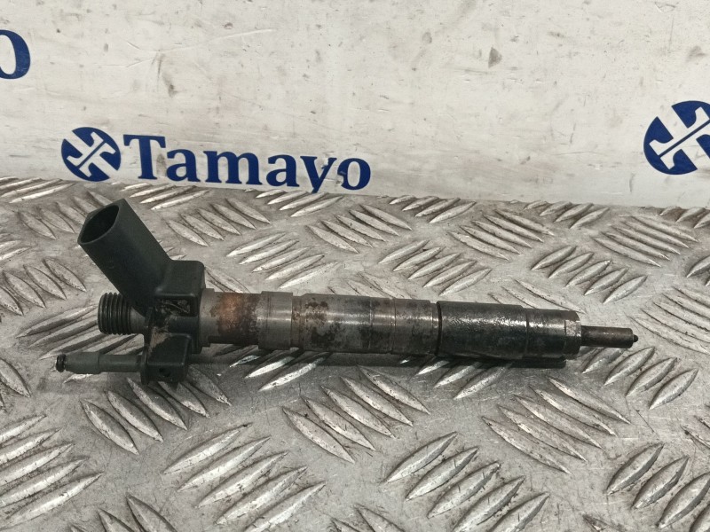 Recambio de inyector para bmw 1 (e81) 120 d referencia OEM IAM 779787705  