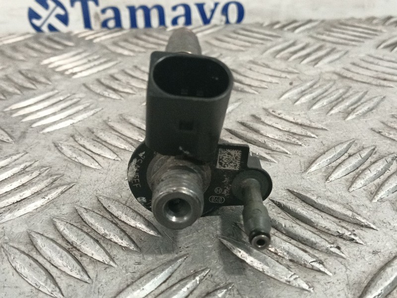 Recambio de inyector para bmw 1 (e81) 120 d referencia OEM IAM 779787705  