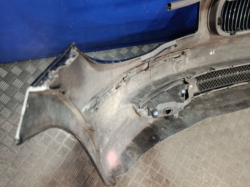 Recambio de paragolpes delantero para bmw 1 (e81) 120 d referencia OEM IAM 7166462  