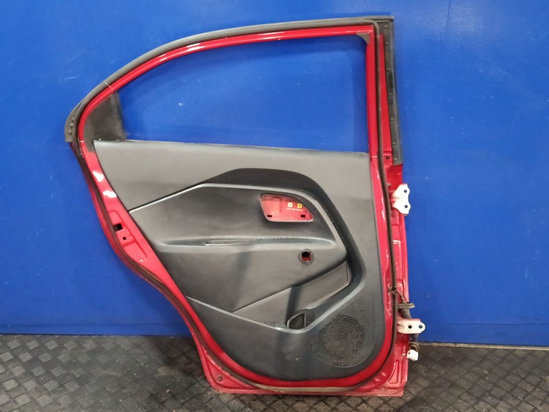 Recambio de puerta trasera izquierda para kia rio 1.2 cat referencia OEM IAM   