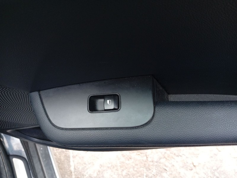 Recambio de mando elevalunas trasero derecho para kia xceed (cd) 1.6 gdi hybrid referencia OEM IAM 93581J7050  