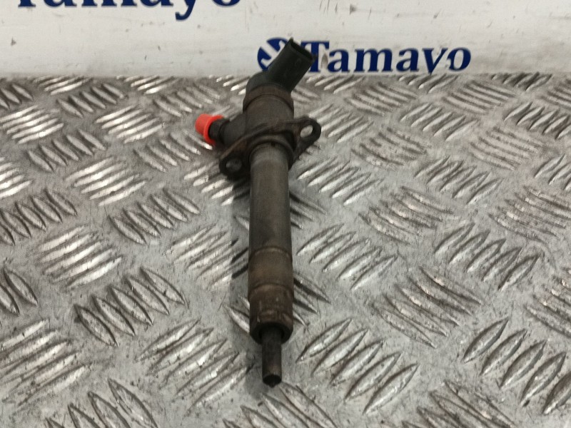 Recambio de inyector para volvo s60 berlina d5 referencia OEM IAM 0445110078  