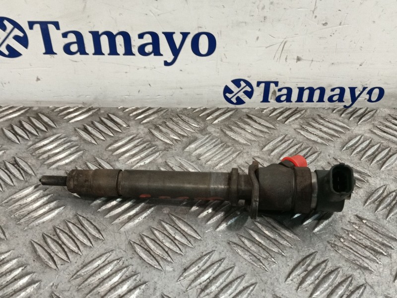 Recambio de inyector para volvo s60 berlina d5 referencia OEM IAM 0445110078  