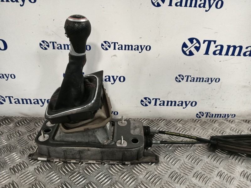 Recambio de palanca cambio para volkswagen golf v (1k1) 1.9 tdi referencia OEM IAM 1K0711049AS 1K0711061A 