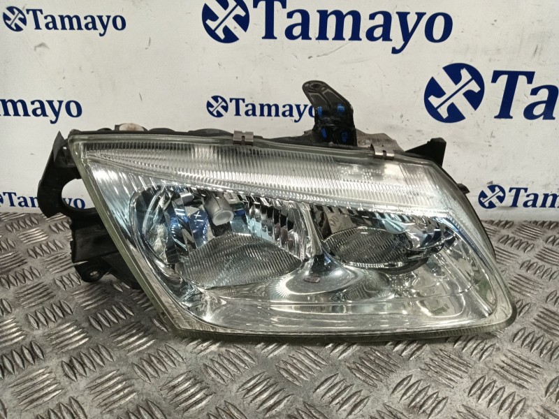 Recambio de faro derecho para nissan almera ii hatchback (n16) 2.2 di referencia OEM IAM 26010BN011 89003330 