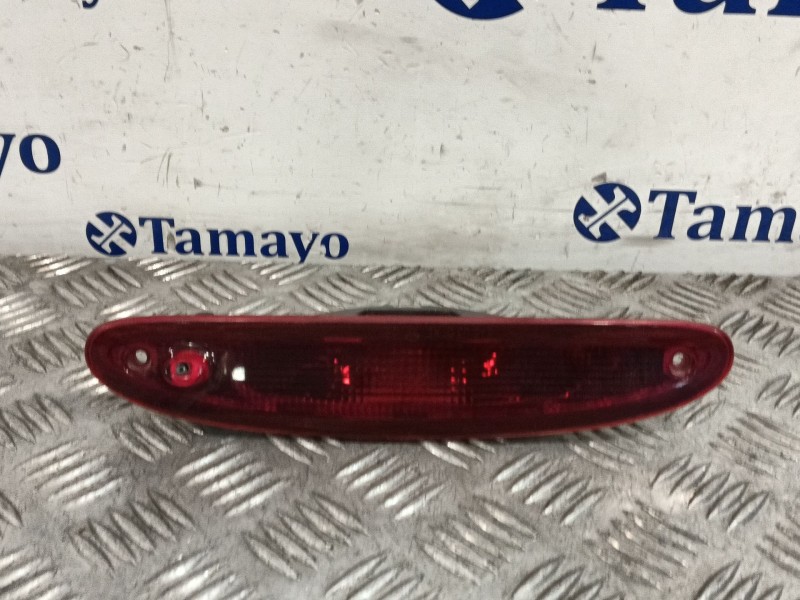 Recambio de piloto central de freno para chrysler voyager iv (rg, rs) 2.5 crd referencia OEM IAM 4857214AB  