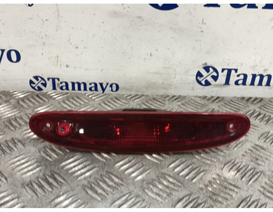 Recambio de piloto central de freno para chrysler voyager iv (rg, rs) 2.5 crd referencia OEM IAM 4857214AB  