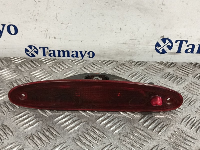 Recambio de piloto central de freno para chrysler voyager iv (rg, rs) 2.5 crd referencia OEM IAM 4857214AB  