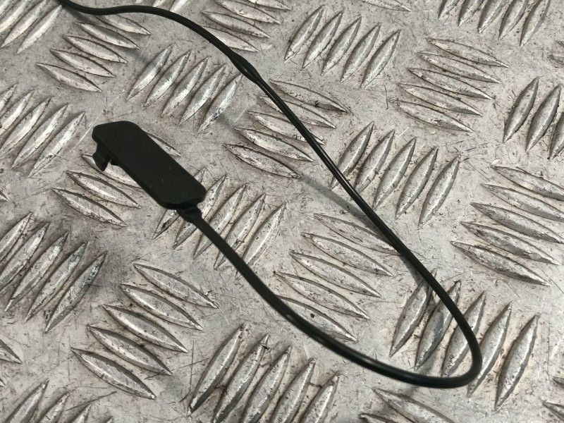 Recambio de cerradura maletero / porton para bmw 1 (e81) 120 d referencia OEM IAM 7840617  
