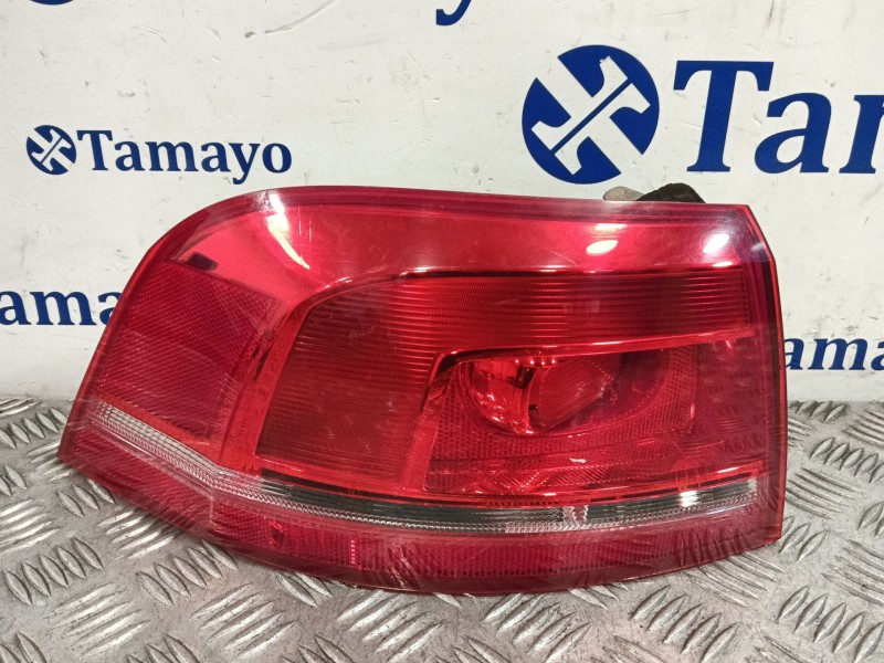 Recambio de piloto trasero izquierdo para volkswagen passat b7 variant (365) 2.0 tdi referencia OEM IAM 3AF945095C 605001LI 
