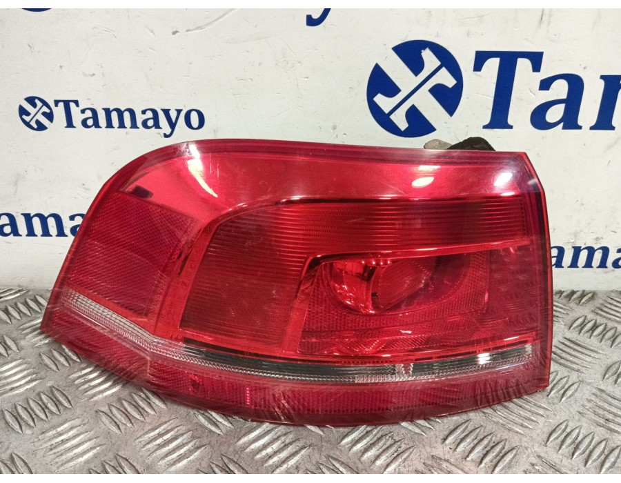 Recambio de piloto trasero izquierdo para volkswagen passat b7 variant (365) 2.0 tdi referencia OEM IAM 3AF945095C 605001LI 