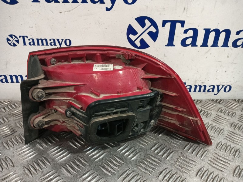 Recambio de piloto trasero izquierdo para volkswagen passat b7 variant (365) 2.0 tdi referencia OEM IAM 3AF945095C 605001LI 