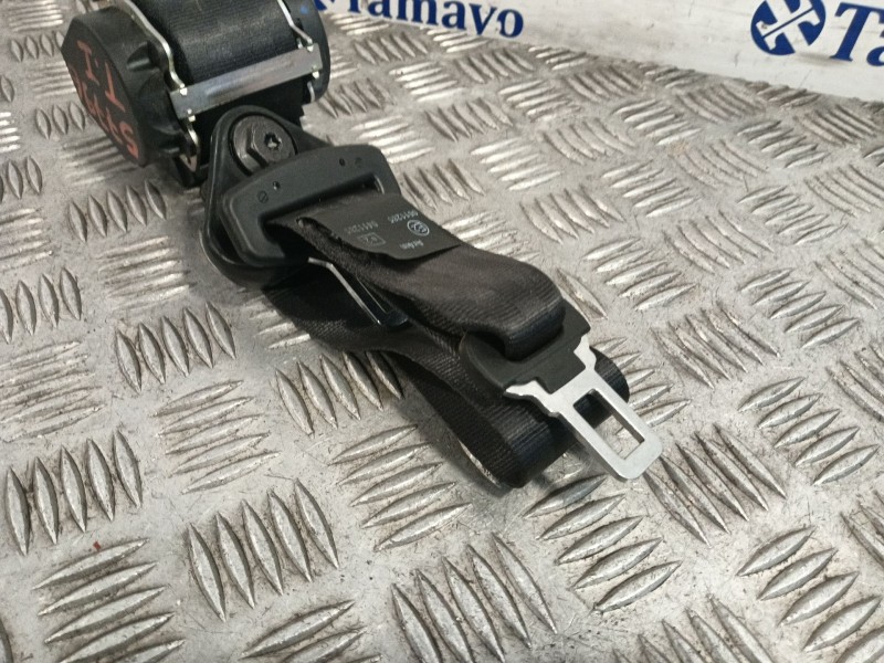 Recambio de cinturon seguridad trasero central para renault clio iv referencia OEM IAM 888503110R  
