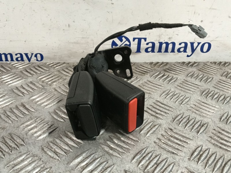 Recambio de enganche cinturon trasero izquierdo para renault clio iv referencia OEM IAM 878176563R  