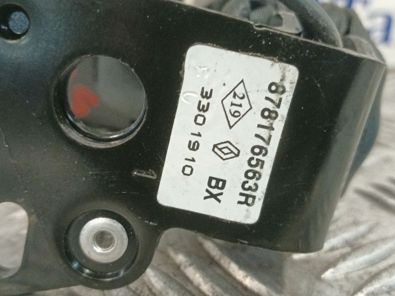 Recambio de enganche cinturon trasero izquierdo para renault clio iv referencia OEM IAM 878176563R  