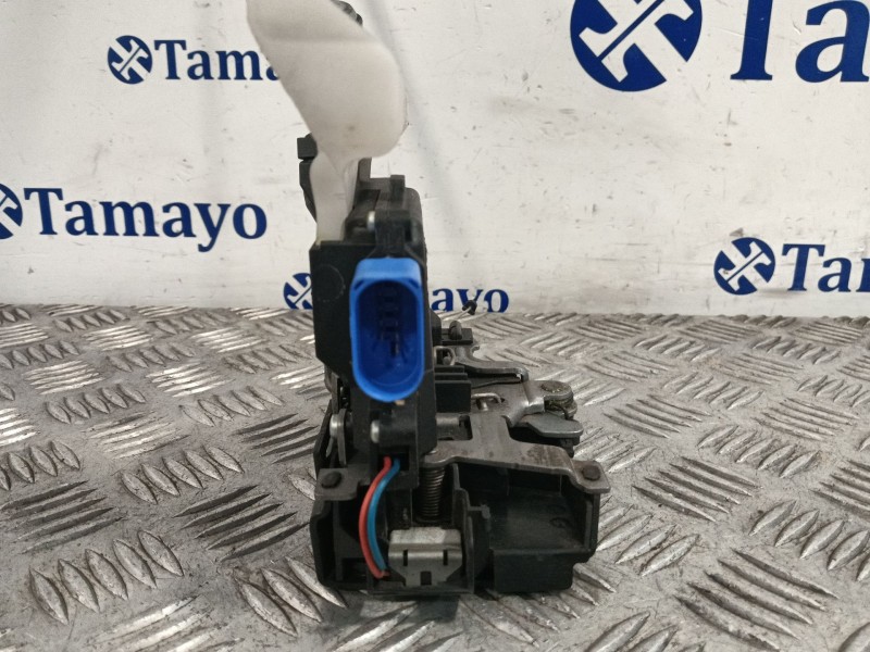 Recambio de cerradura puerta delantera izquierda para seat ibiza iii (6l1) 1.9 sdi referencia OEM IAM 15AB3D1837015AB  