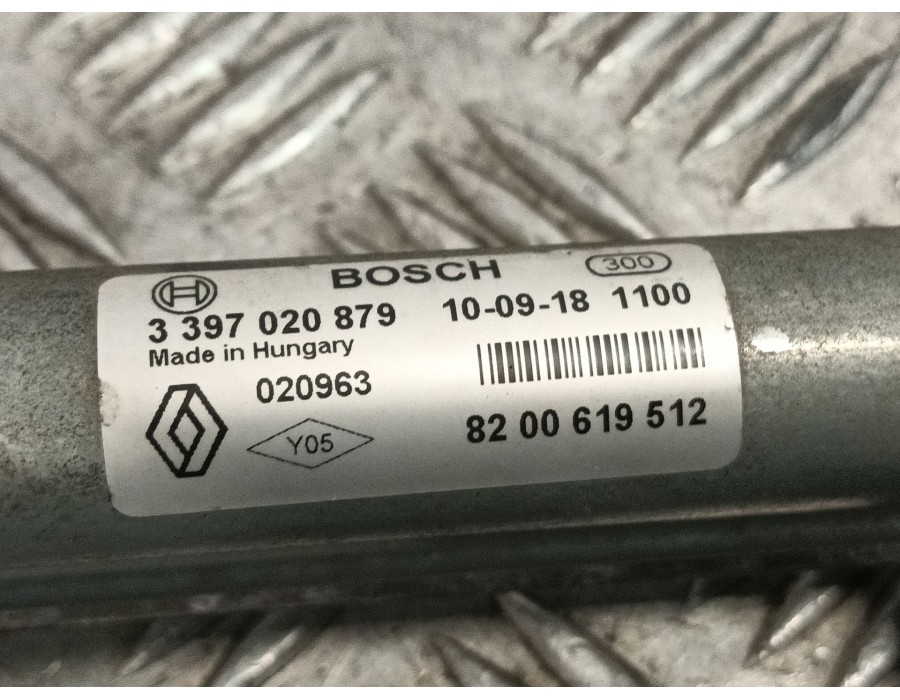 Recambio de motor limpia delantero para dacia duster 1.6 16v cat referencia OEM IAM 8200619512 3397020879 0390241544