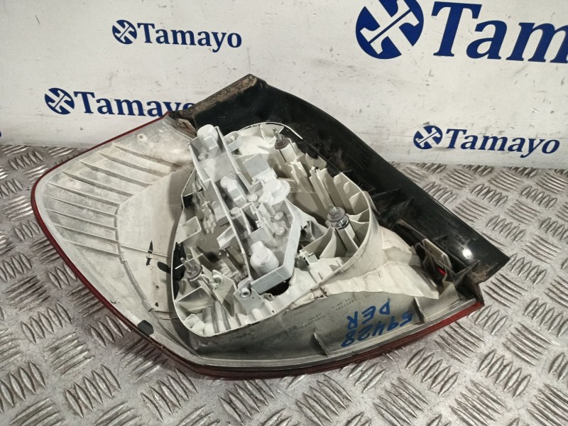 Recambio de piloto trasero derecho para bmw 1 (e81) 120 d referencia OEM IAM 63210397035 63217164956 