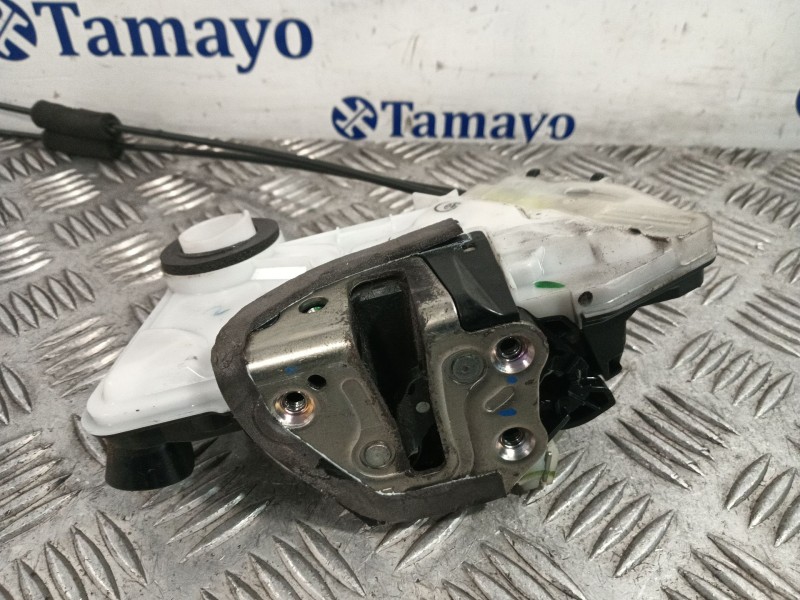 Recambio de cerradura puerta delantera izquierda para peugeot 108 1.0 vti referencia OEM IAM B000843080  