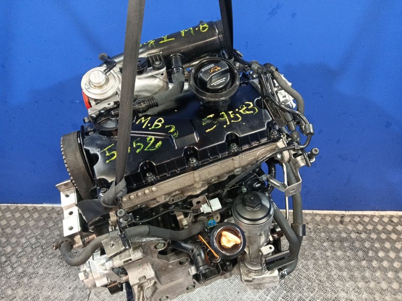 Recambio de motor completo para volkswagen golf v (1k1) 1.9 tdi referencia OEM IAM BKC  
