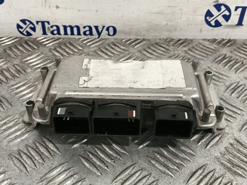 Recambio de centralita motor uce para peugeot 307 (3a/c) 1.6 16v referencia OEM IAM 9638765680 0261206943 