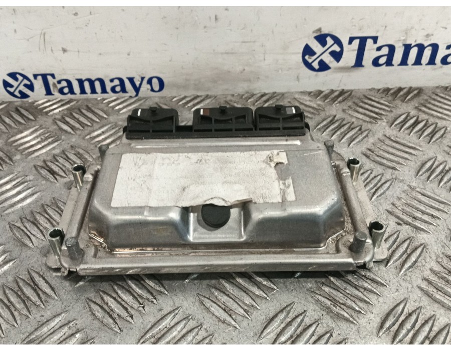 Recambio de centralita motor uce para peugeot 307 (3a/c) 1.6 16v referencia OEM IAM 9638765680 0261206943 
