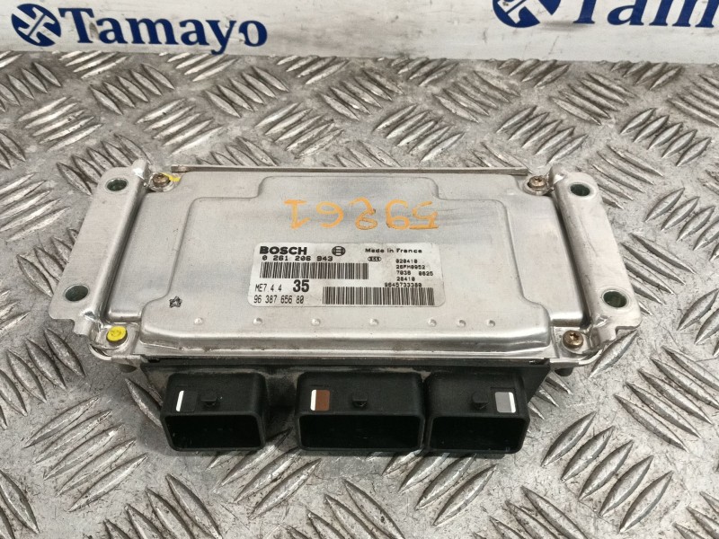 Recambio de centralita motor uce para peugeot 307 (3a/c) 1.6 16v referencia OEM IAM 9638765680 0261206943 