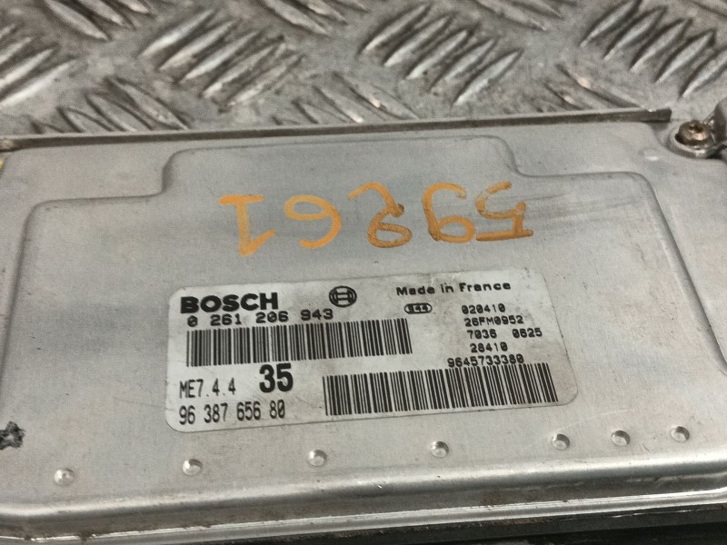 Recambio de centralita motor uce para peugeot 307 (3a/c) 1.6 16v referencia OEM IAM 9638765680 0261206943 