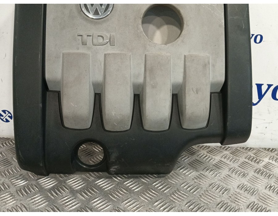 Recambio de tapa motor para volkswagen passat b6 variant (3c5) 2.0 tdi 16v referencia OEM IAM 03G103925BP  