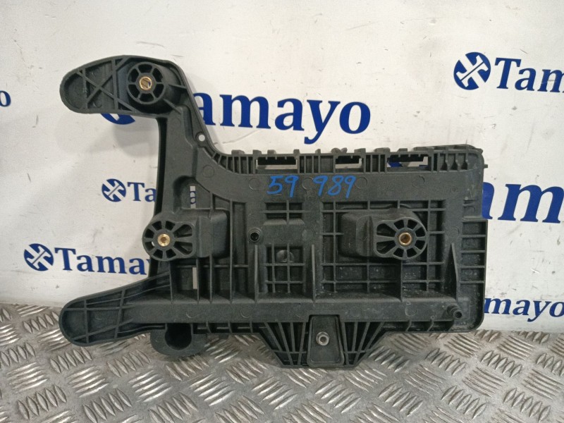 Recambio de soporte bateria para volkswagen passat b7 variant (365) 2.0 tdi referencia OEM IAM 1K0915333  