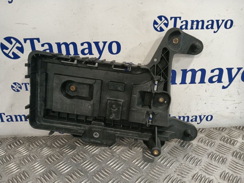 Recambio de soporte bateria para volkswagen passat b7 variant (365) 2.0 tdi referencia OEM IAM 1K0915333  