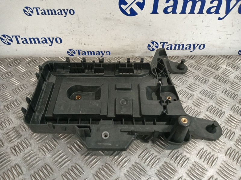 Recambio de soporte bateria para volkswagen passat b7 variant (365) 2.0 tdi referencia OEM IAM 1K0915333  