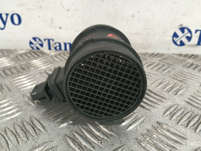 Recambio de caudalimetro para opel astra h gtc (a04) 1.7 cdti (l08) referencia OEM IAM 0281002832 55561301 