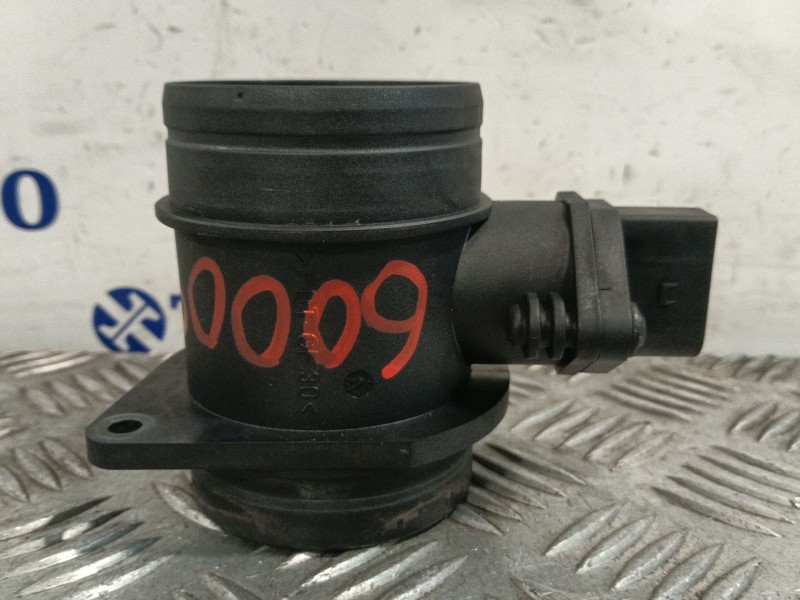 Recambio de caudalimetro para seat ibiza iii (6l1) 1.4 tdi referencia OEM IAM 038906461B 0281002531 
