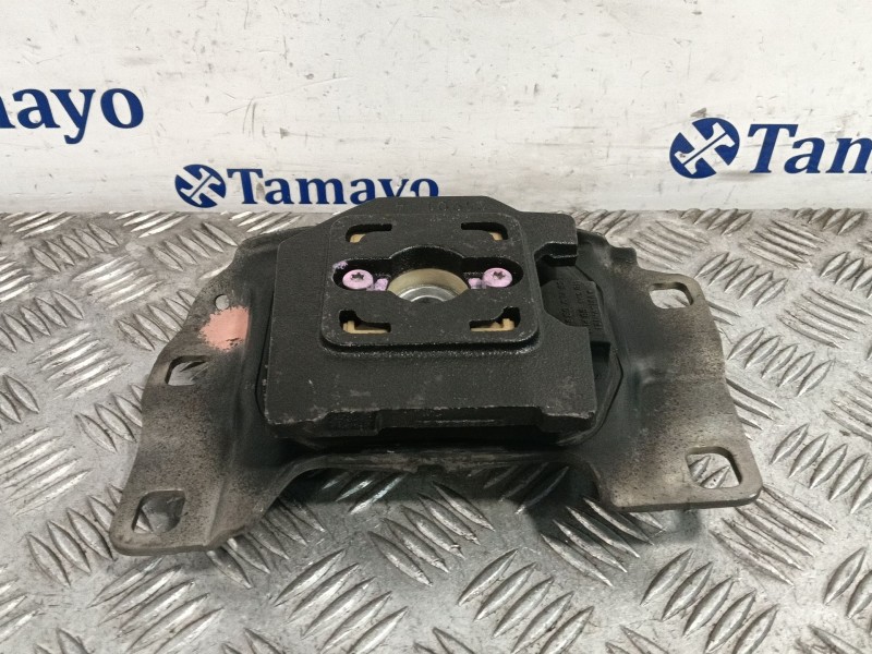 Recambio de soporte motor para ford kuga i 2.0 tdci referencia OEM IAM V617M121  