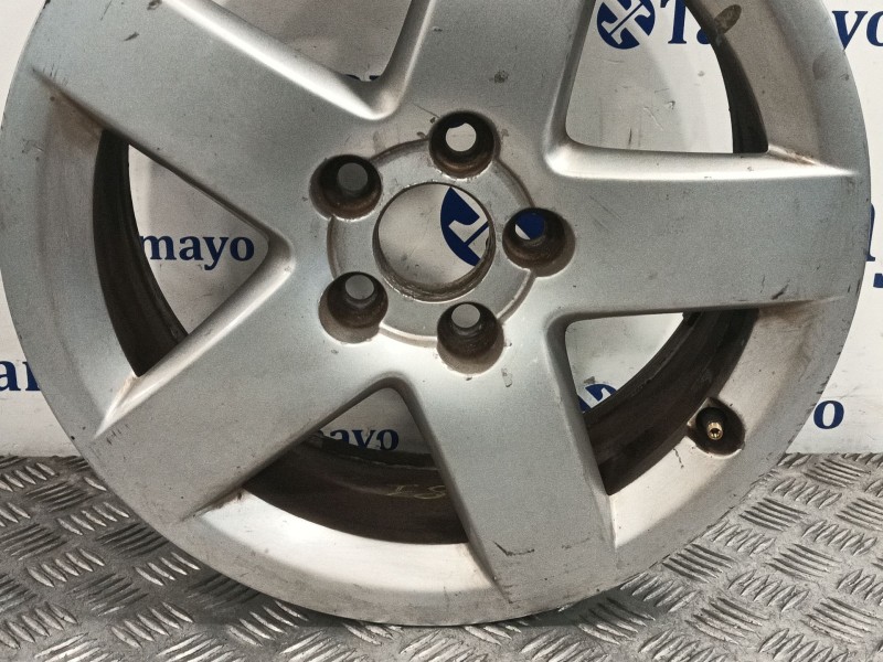 Recambio de llanta para audi a3 (8l1) 1.6 referencia OEM IAM 8L0601025P  