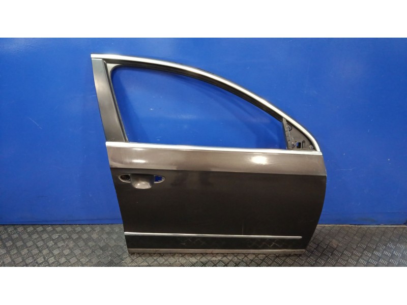 Recambio de puerta delantera derecha para volkswagen passat berlina (3c2) referencia OEM IAM   