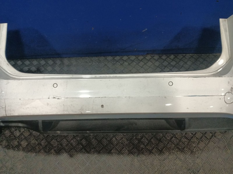 Recambio de paragolpes trasero para volkswagen touran (5t1) 2.0 tdi referencia OEM IAM 5TA807421  
