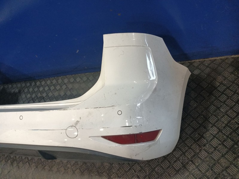 Recambio de paragolpes trasero para volkswagen touran (5t1) 2.0 tdi referencia OEM IAM 5TA807421  