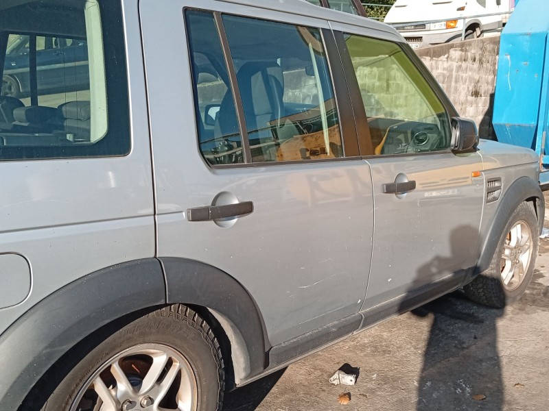 Recambio de puerta trasera derecha para land rover discovery iii (l319) 2.7 td 4x4 referencia OEM IAM BFA780180  
