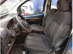 Recambio de asiento delantero izquierdo para fiat qubo (225_) 1.4 (225axa1a, 225cxa1a) referencia OEM IAM    2