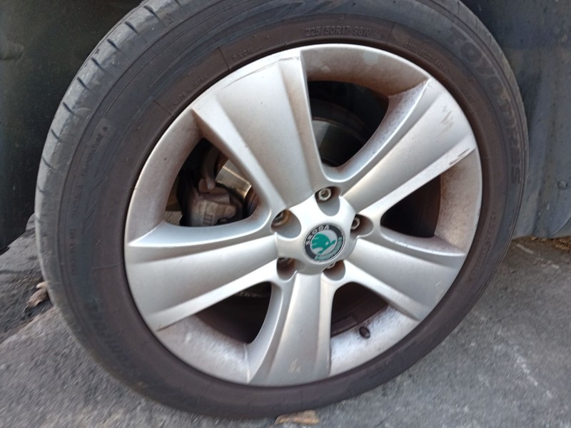 Recambio de pinza freno delantera izquierda para skoda yeti (5l) 1.2 tsi referencia OEM IAM   