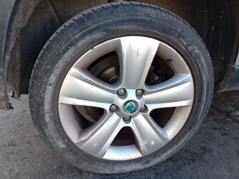 Recambio de pinza freno trasera derecha para skoda yeti (5l) 1.2 tsi referencia OEM IAM   