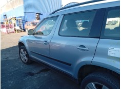 Recambio de puerta trasera izquierda para skoda yeti (5l) 1.2 tsi referencia OEM IAM    2
