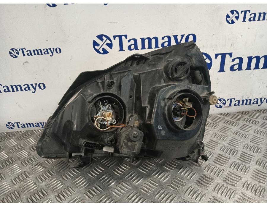 Recambio de faro delantero para renault clio ii (bb_, cb_) 1.9 dti (b/cb0u) referencia OEM IAM 15602000  