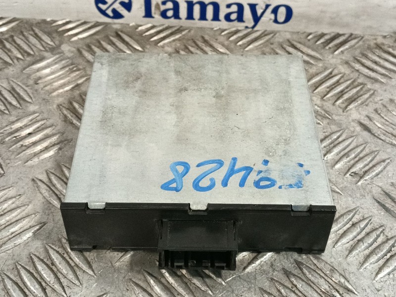 Recambio de centralita cambio automatico para bmw 1 (e81) 120 d referencia OEM IAM 8ES00947920  