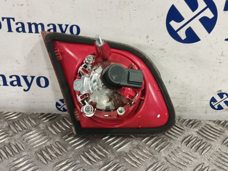 Recambio de piloto trasero derecho porton para volkswagen passat berlina (3c2) referencia OEM IAM 3C5945094E  