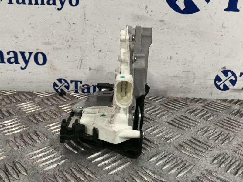 Recambio de cerradura puerta delantera derecha para seat leon (1p1) fr hatchback referencia OEM IAM   
