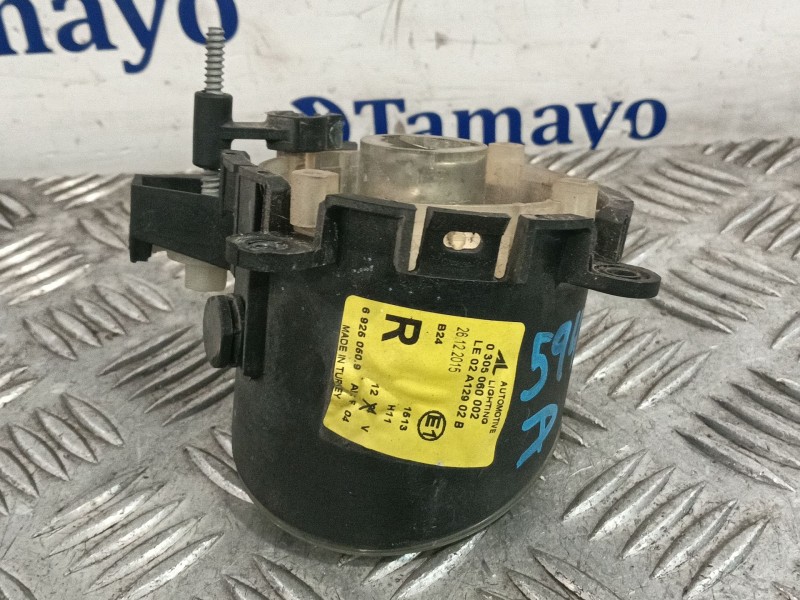Recambio de faro antiniebla derecho para mini mini (r50, r53) one d referencia OEM IAM 0305060002 69250509 