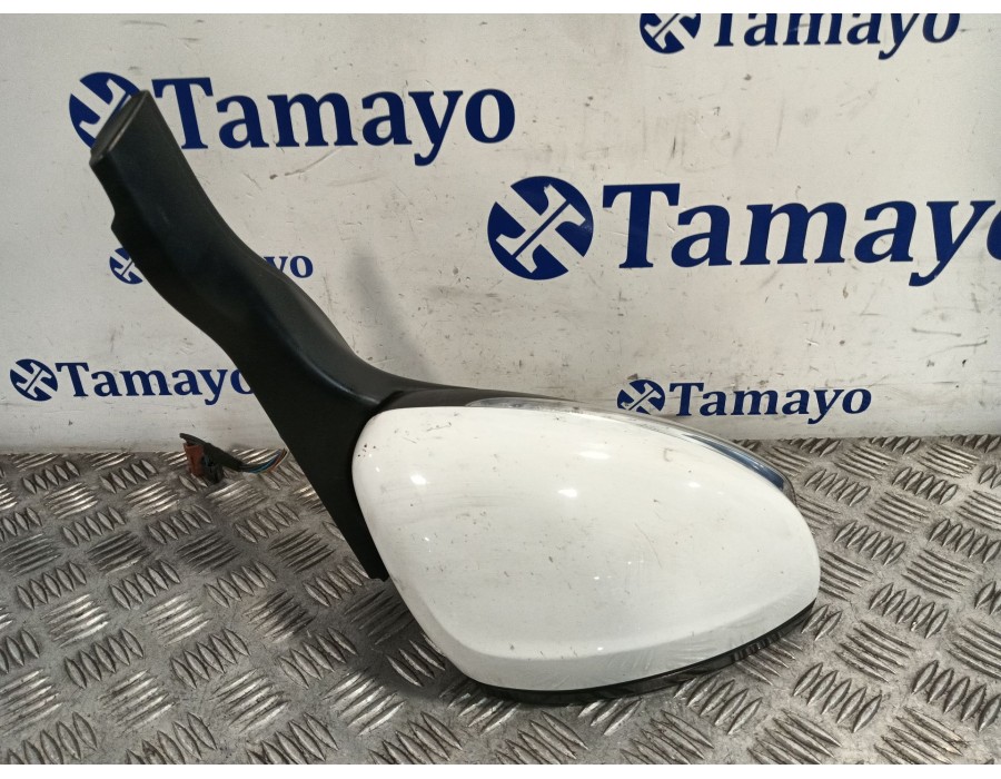 Recambio de retrovisor derecho para peugeot 208 i (ca_, cc_) 1.2 vti 82 referencia OEM IAM 232673078  